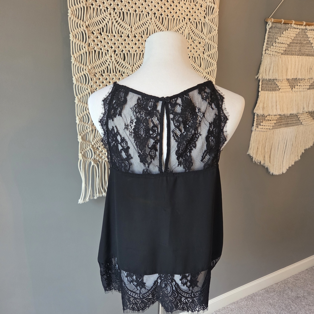 BB Dakota Black Lace Top - Picture 2 of 7